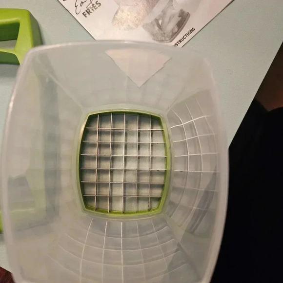 Starfrit |  Easy Fry & Veggie Cutter - Picture 11 of 15